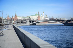 Набережная Москвы реки у Кремля