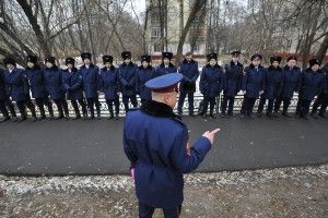 Молебен и первое дежурство казачьего патруля в московском парке Кузьминки.