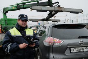 Онлайн-копии штрафов за неправильную парковку будут отсылать водителям. Фото: Максим Аносов, «Вечерняя Москва»