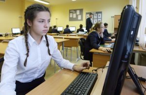 Более 100 тысяч школьников проверили знания через онлайн-сервис «Мои достижения». Фото: mos.ru