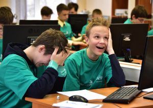 Занятия по программированию проведут для детей и подростков в библиотеке иностранной литературы. Фото: Антон Гердо, «Вечерняя Москва»