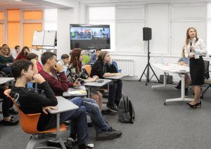 Мастер-класс для школьников «Нескучный английский» организуют в библиотеке района. Фото: сайт Мэра Москвы