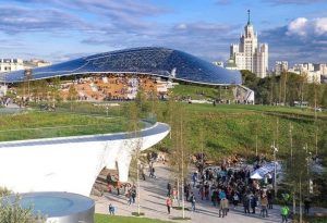 Выставка в рамках проекта «Московское долголетие» откроется в парке «Зарядье». Фото: официальный сайт мэра Москвы