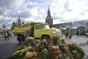 Гости фестиваля «Золотая осень» приобрели почти 200 тонн продуктов. Фото: архив, «Вечерняя Москва»