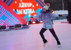 На фото олимпийская чемпионка по фигурному катанию Алина Загитова. Фото: Анна Быкова, «Вечерняя Москва»
