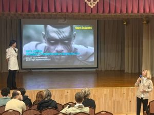 Ученики школы №2104 на Таганке побывали на мастер-классе «Без хайпа: Правда о профессии клипмейкера». Фото: официальная страница школы №2107 на Таганке в социальных сетях