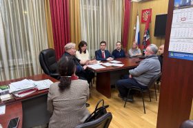 Заседание управляющего совета состоялось в школе №498. Фото: страница школы №498 в социальных сетях