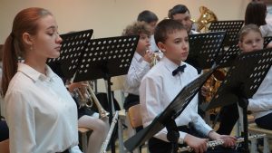 Выступление учеников прошло в школе №498. Фото: Анна Быкова, «Вечерняя Москва»